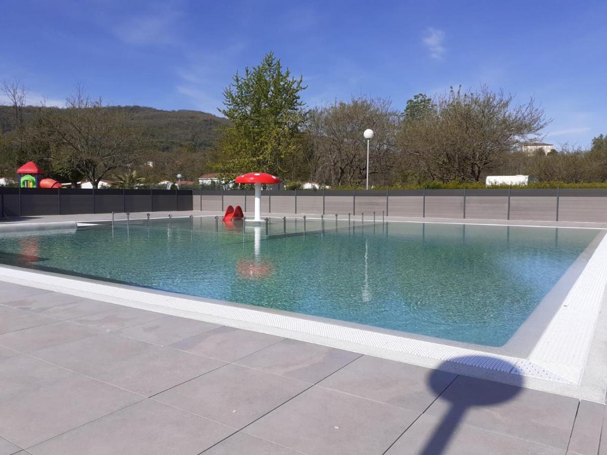 Camping Du Lac Foix Zewnętrze zdjęcie