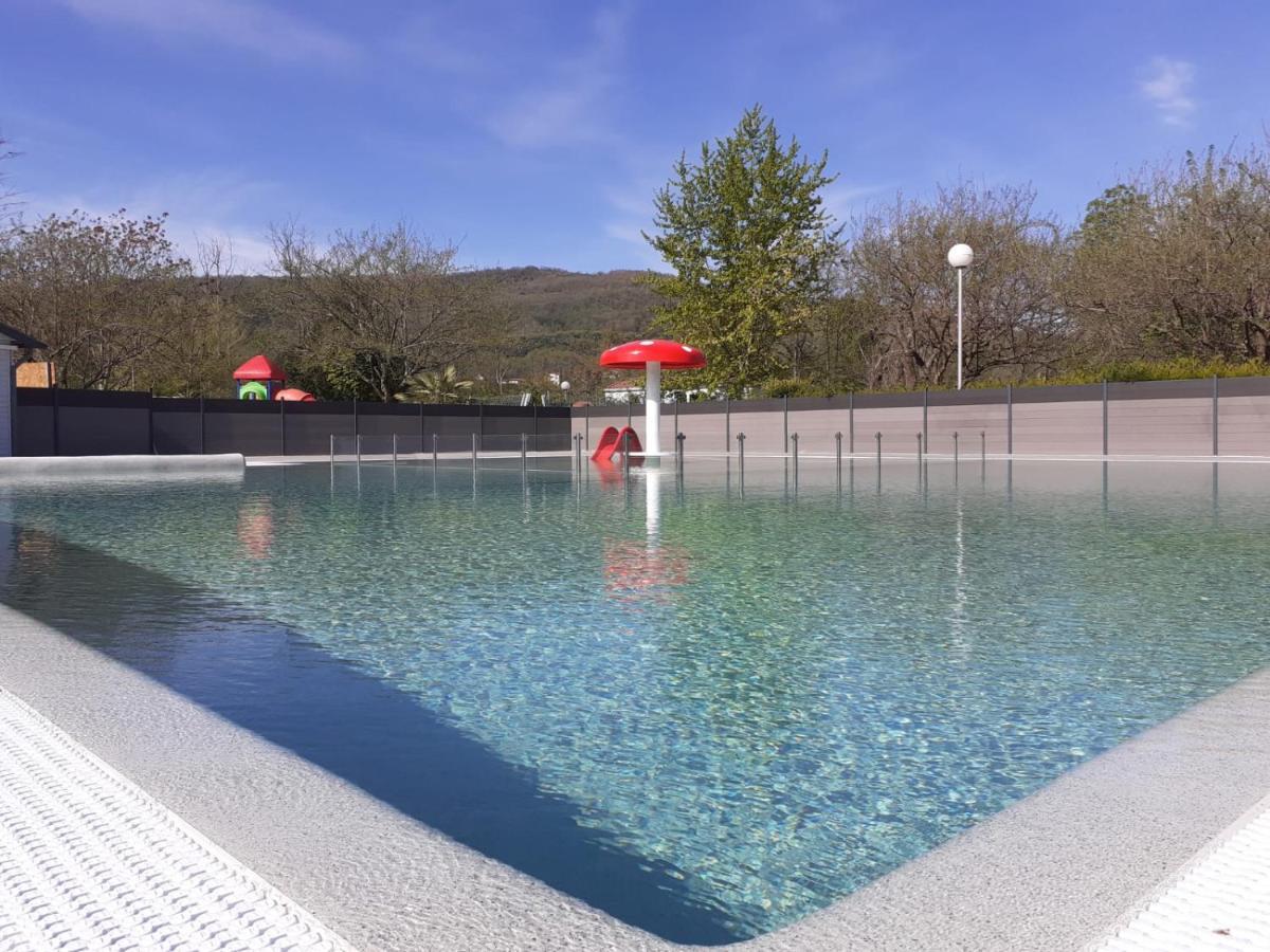 Camping Du Lac Foix Zewnętrze zdjęcie